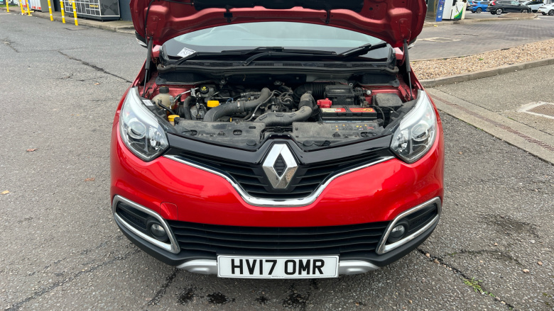 Renault Captur 1.2 TCE Signature Nav 5dr Auto Petrol Hatchback